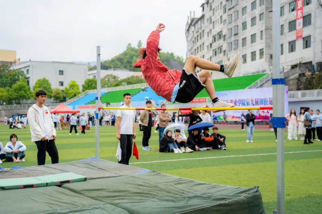 青春逢盛会 击鼓又催征丨银河正规官网第九届田径运动会开幕(图25)